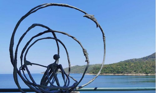 A relaxed hiking trail in summer, Hoi Ha Wan to Tai Tan