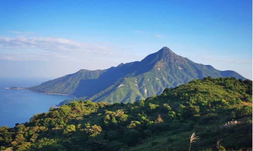 Hard Route of Sharp Peak